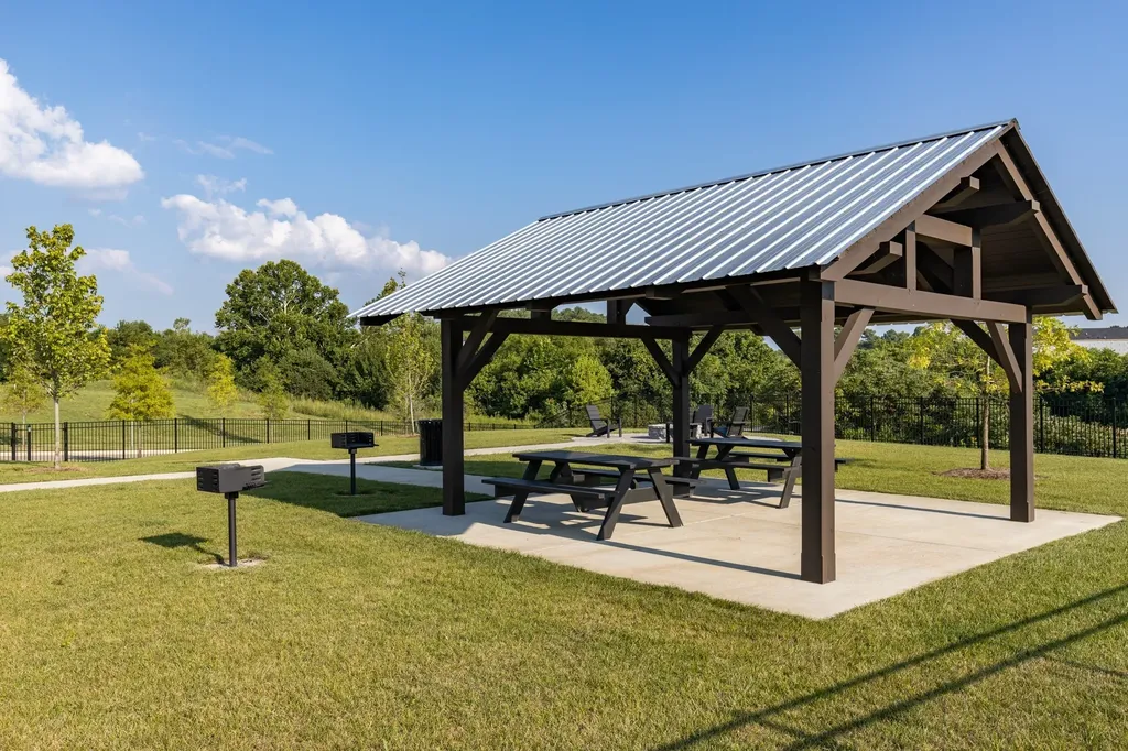 656 Taylor Bend Road Columbia TN 38401