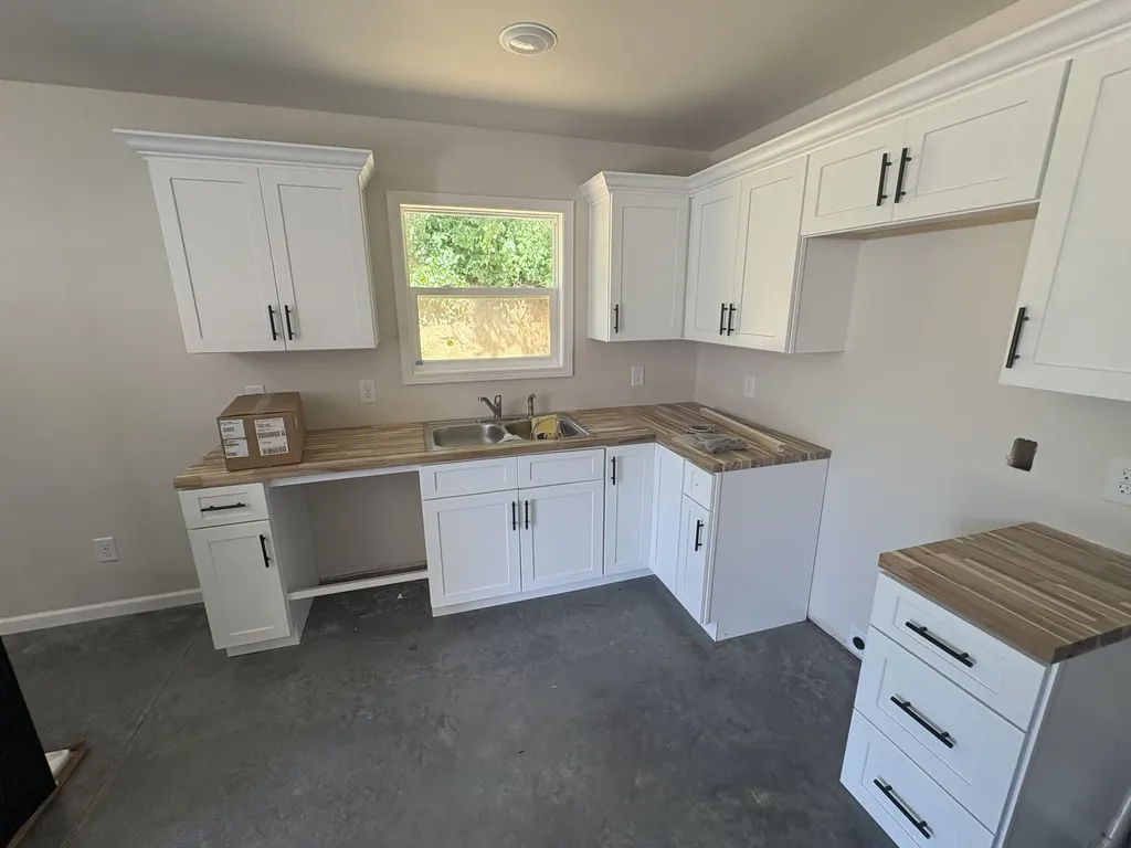 111 Second Avenue Carthage TN 37030