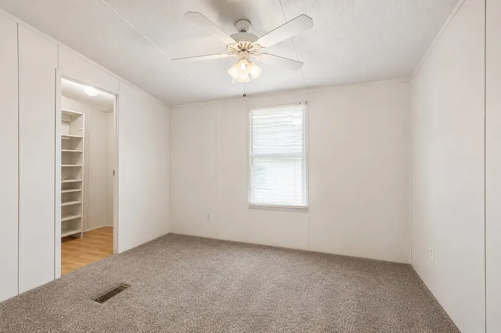 1286 Harsh Lane Castalian Springs TN 37031