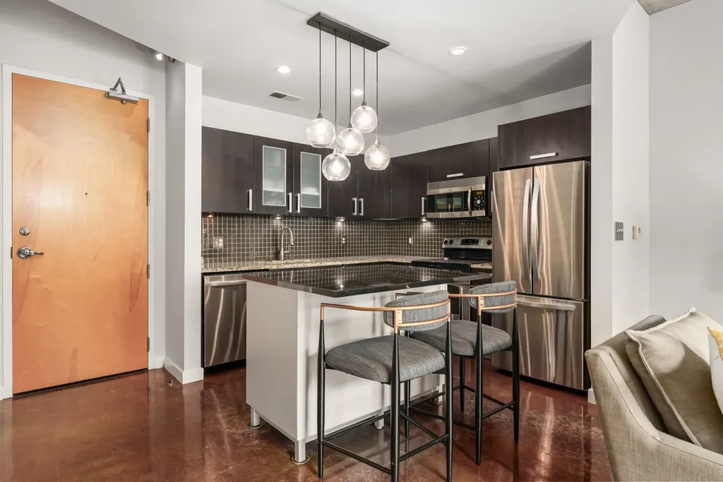600 12th Ave, S Nashville TN 37203