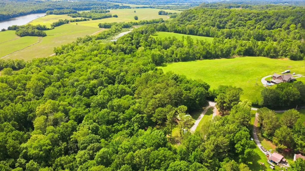 1386 Justice Road Ashland City TN 37015
