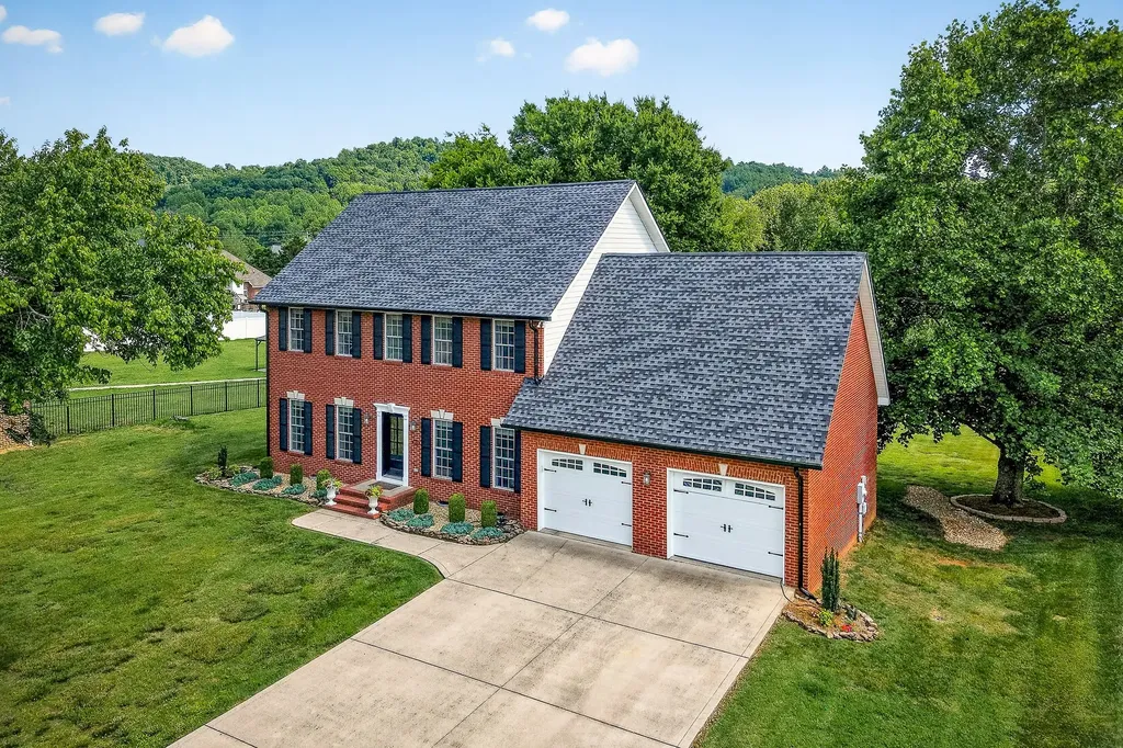3533 Burton Cove Road Cookeville TN 38506