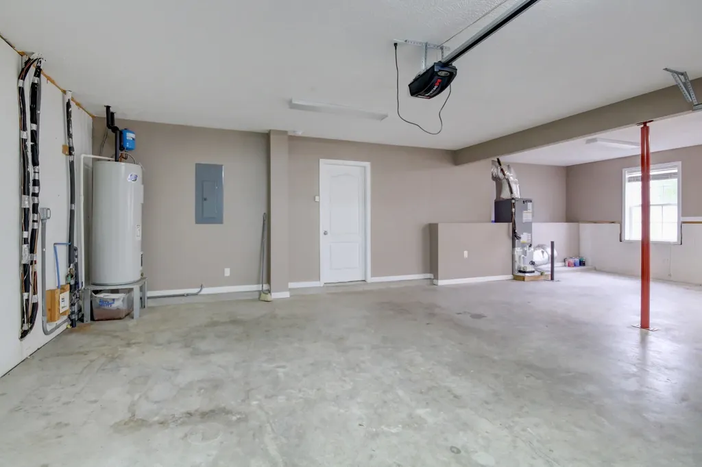 893 E Accipiter Circle Clarksville TN 37043
