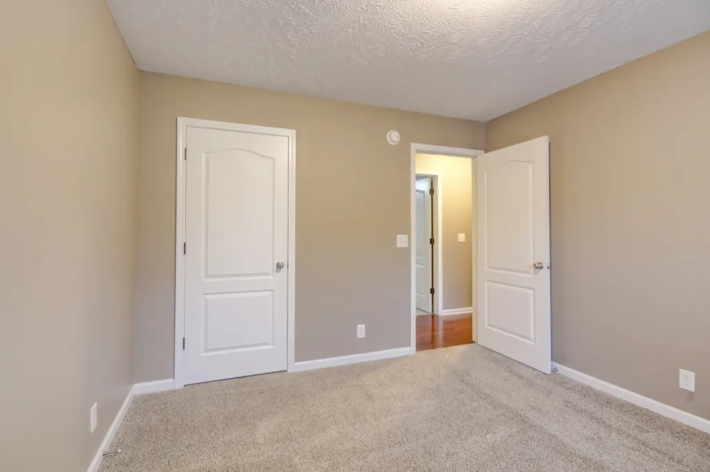 893 E Accipiter Circle Clarksville TN 37043