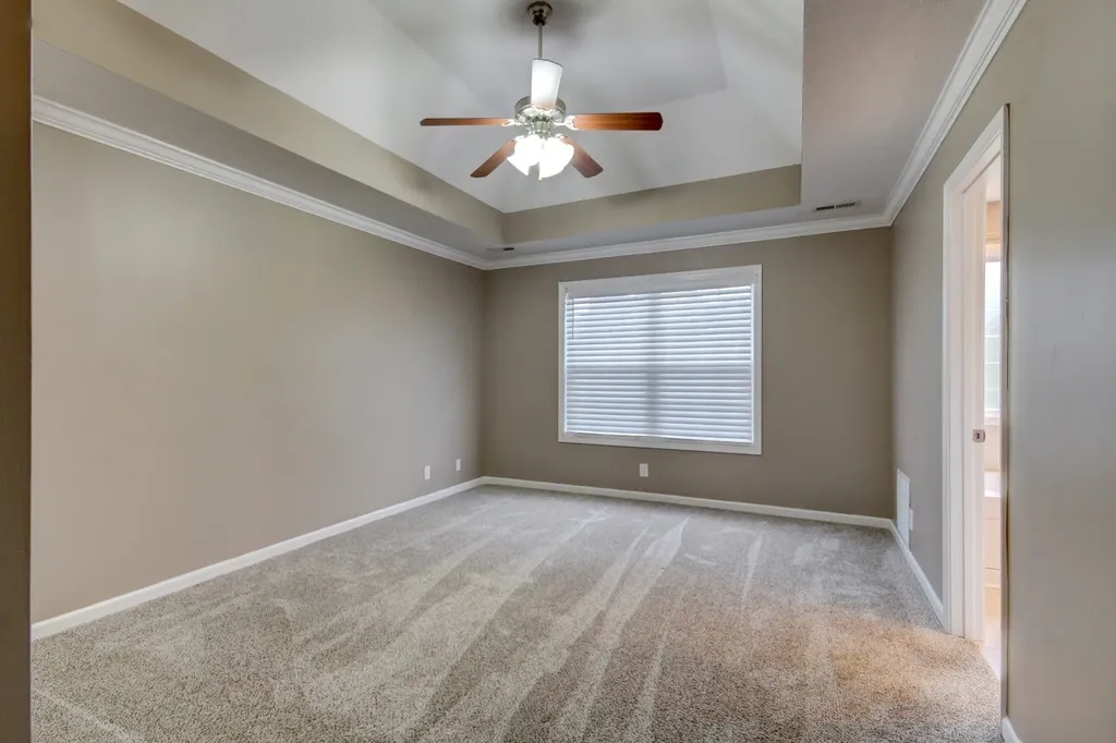 893 E Accipiter Circle Clarksville TN 37043