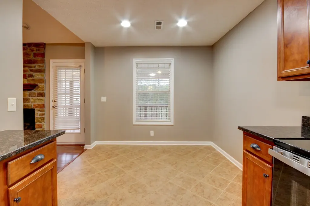 893 E Accipiter Circle Clarksville TN 37043