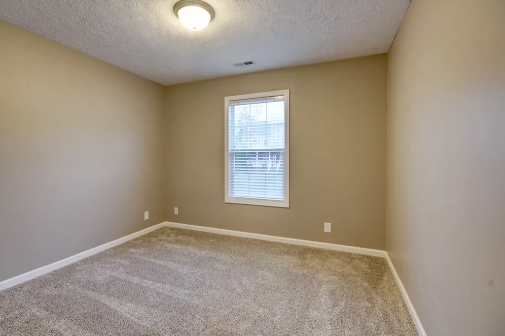 893 E Accipiter Circle Clarksville TN 37043