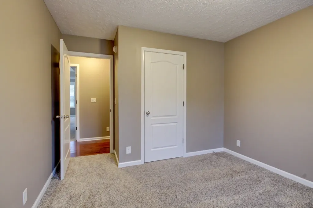 893 E Accipiter Circle Clarksville TN 37043