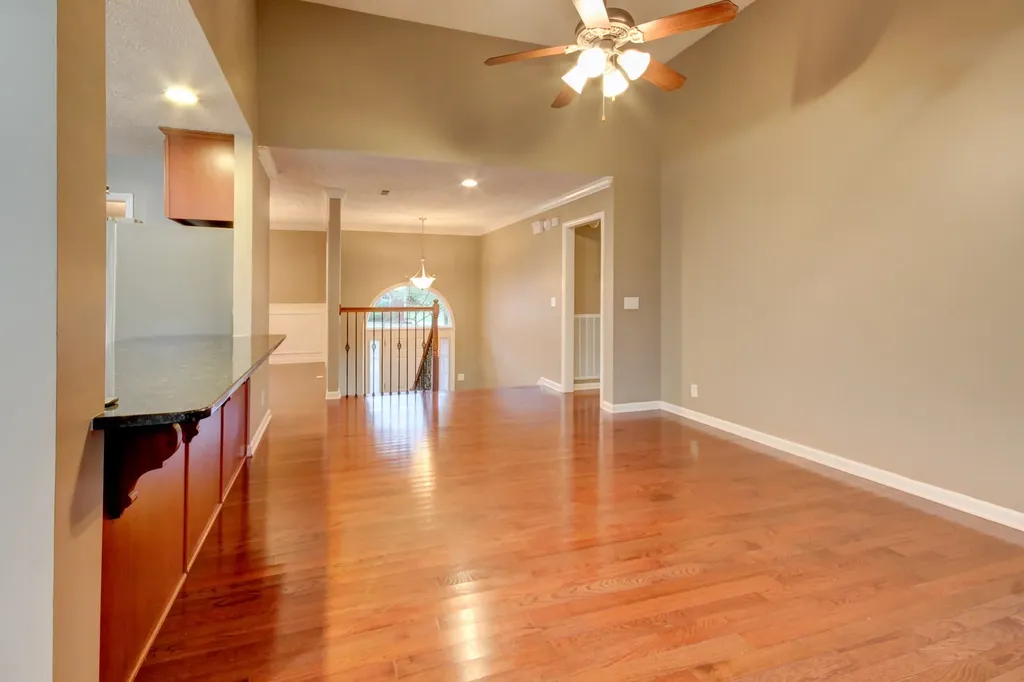 893 E Accipiter Circle Clarksville TN 37043