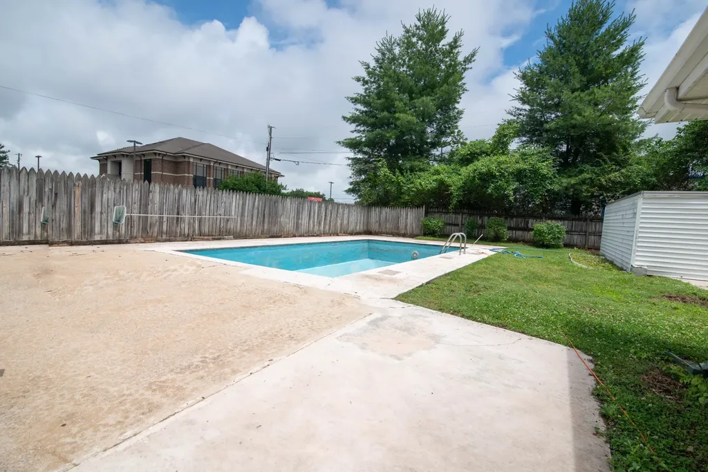 101 Wilkins Drive Tullahoma TN 37388