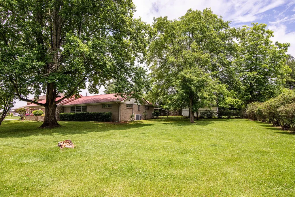 101 Wilkins Drive Tullahoma TN 37388
