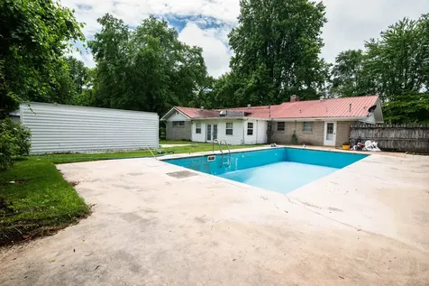 101 Wilkins Drive Tullahoma TN 37388