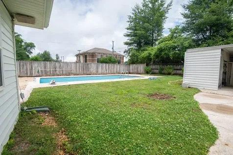 101 Wilkins Drive Tullahoma TN 37388
