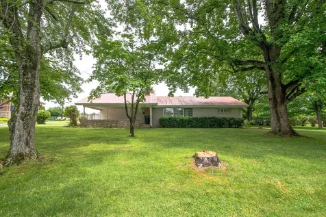 101 Wilkins Drive Tullahoma TN 37388