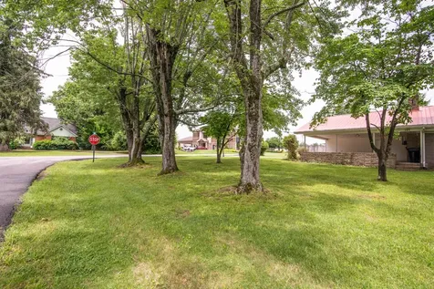 101 Wilkins Drive Tullahoma TN 37388