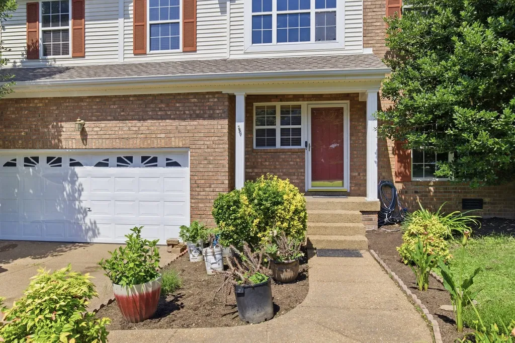 2100 Billingsham Court Mount Juliet TN 37122