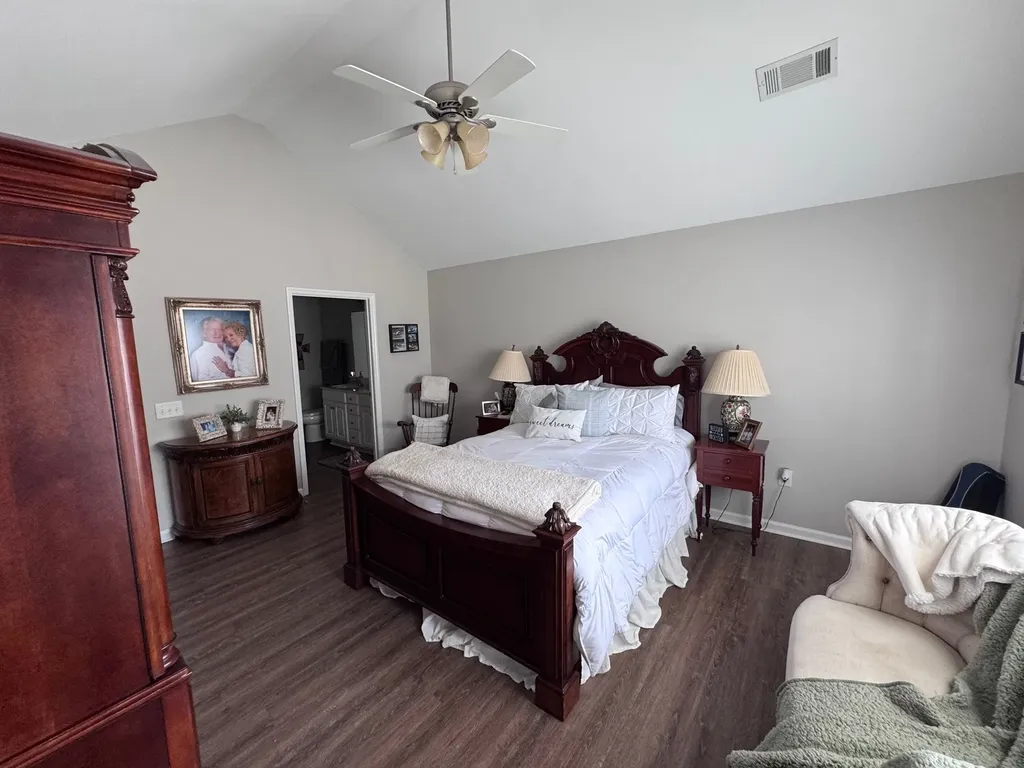 825 Browns Lane Gallatin TN 37066