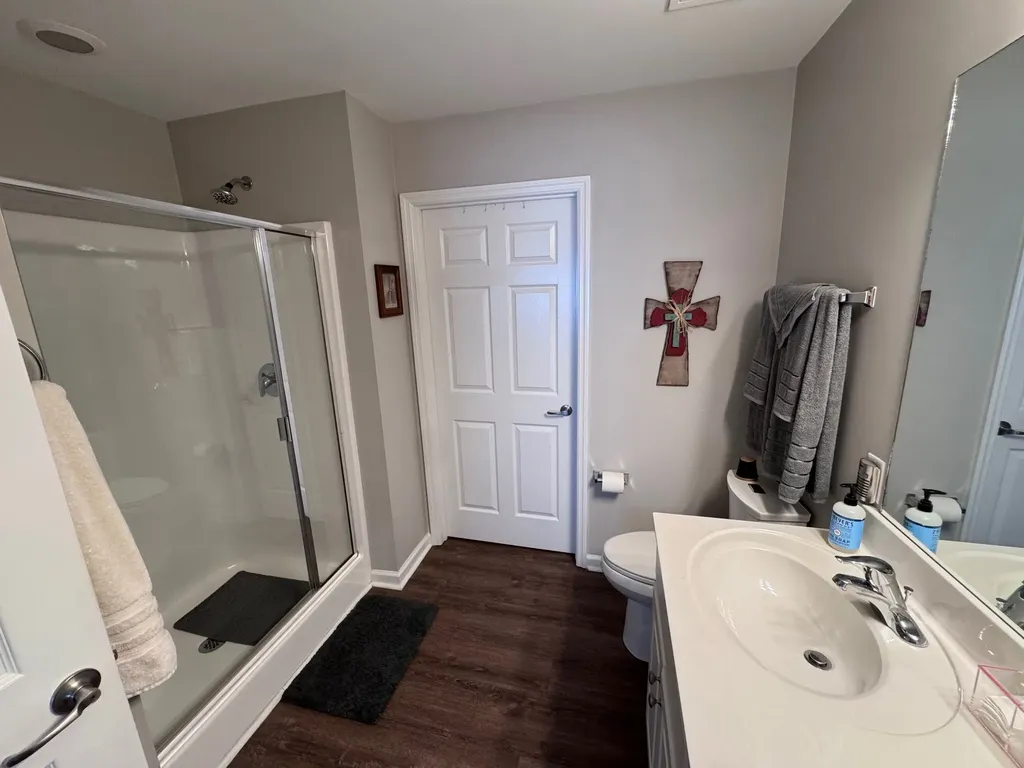 825 Browns Lane Gallatin TN 37066