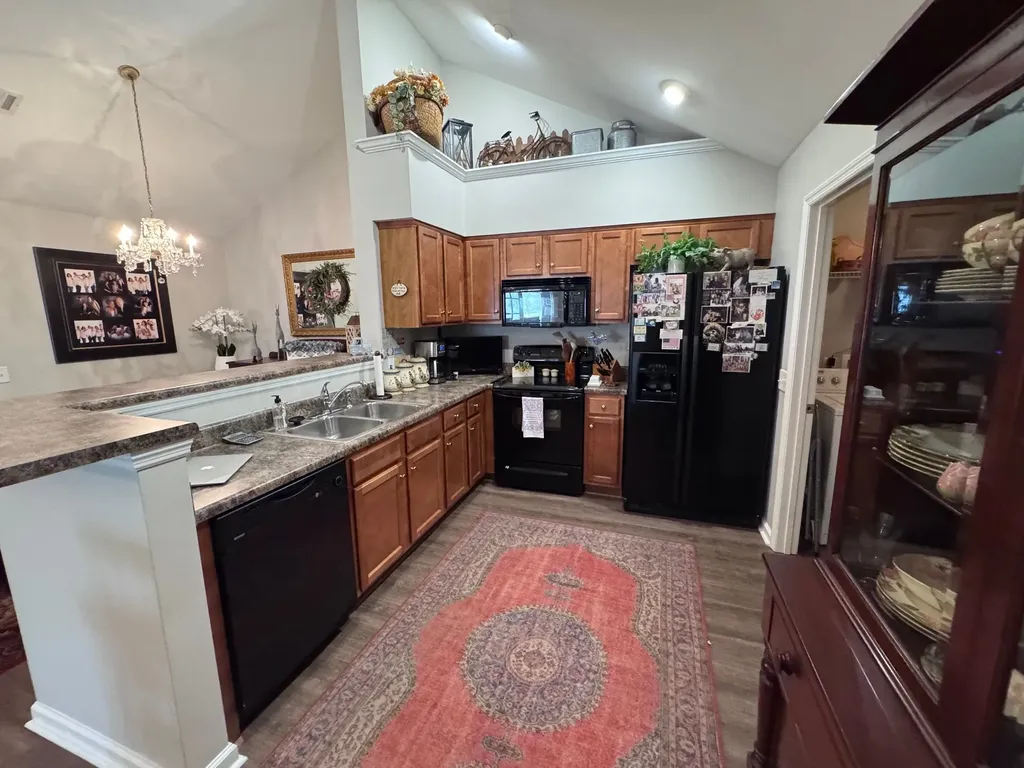 825 Browns Lane Gallatin TN 37066
