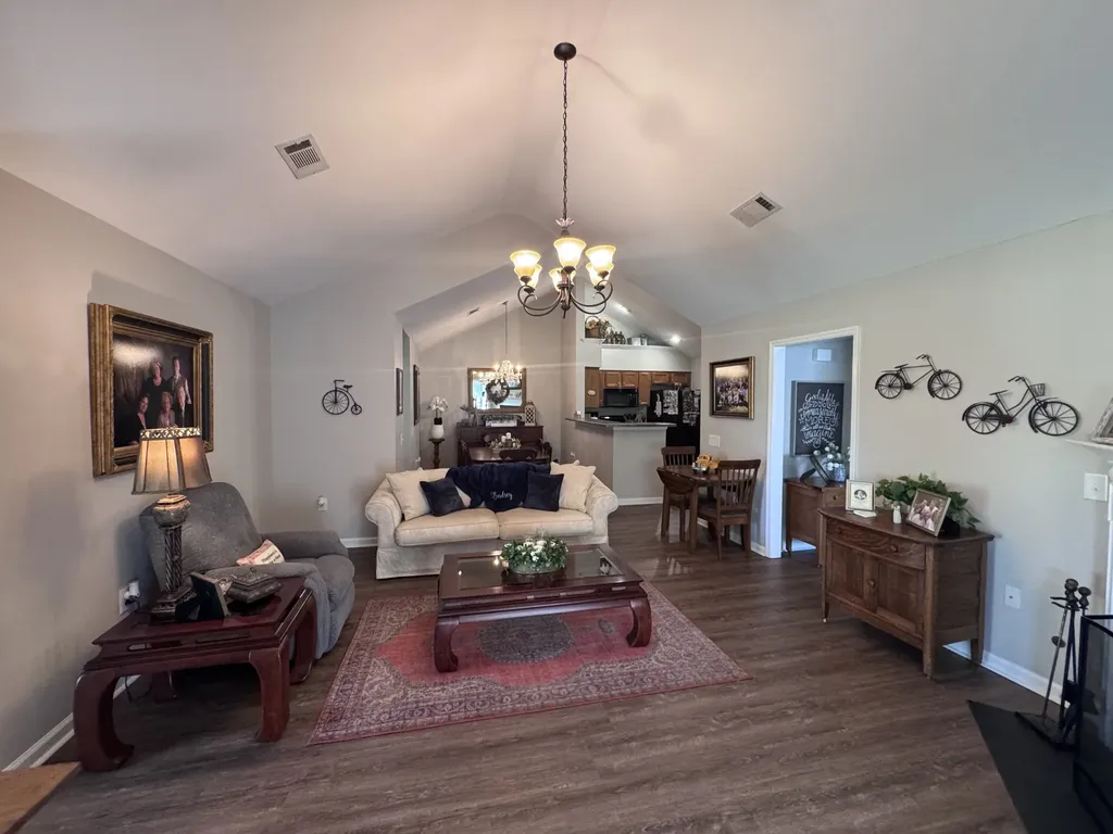 825 Browns Lane Gallatin TN 37066