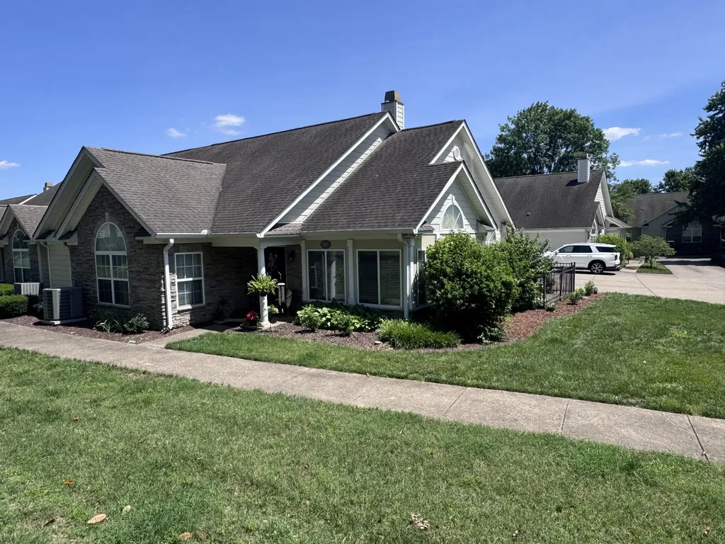 825 Browns Lane Gallatin TN 37066