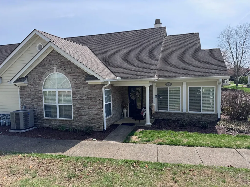 825 Browns Lane Gallatin TN 37066