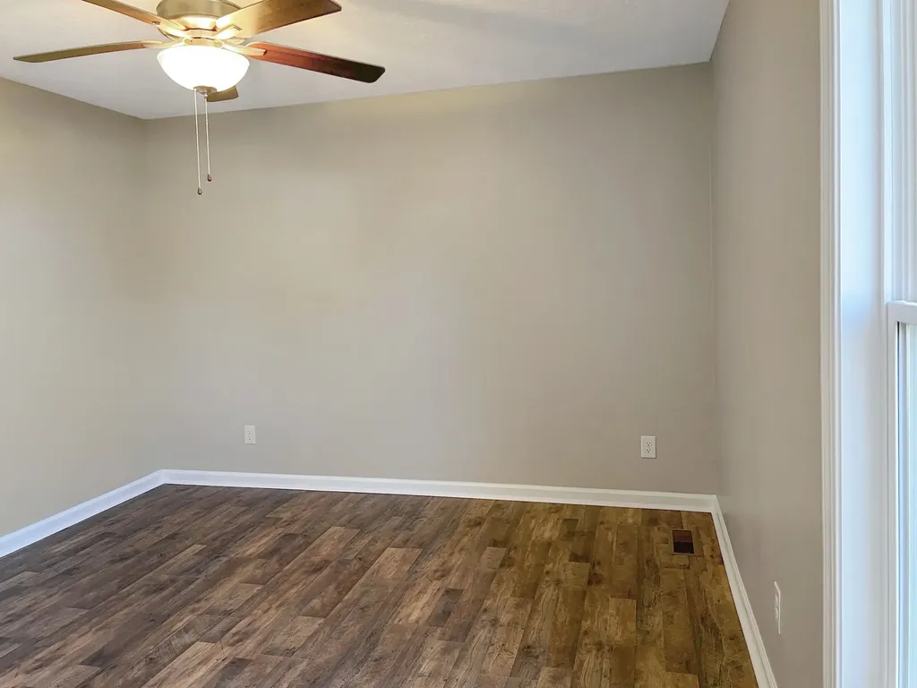1248 Derek Drive Franklin KY 42134