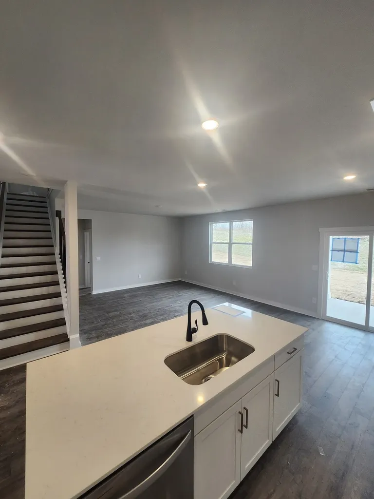 6065 Eugene Drive Smyrna TN 37167