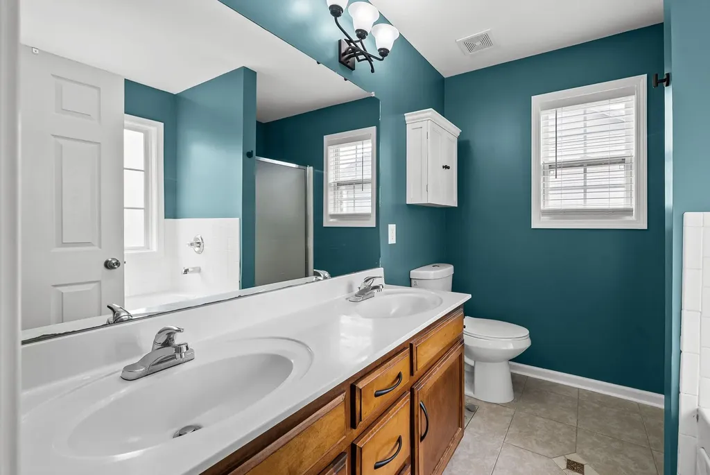 3755 Cindy Jo Dr, N Clarksville TN 37040