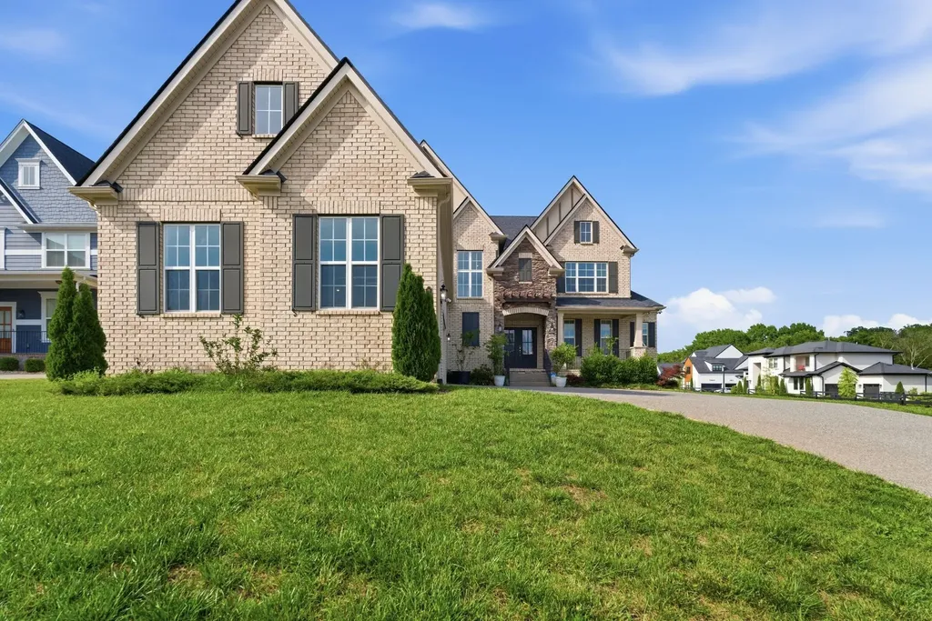 2186 Broadway Street Nolensville TN 37135