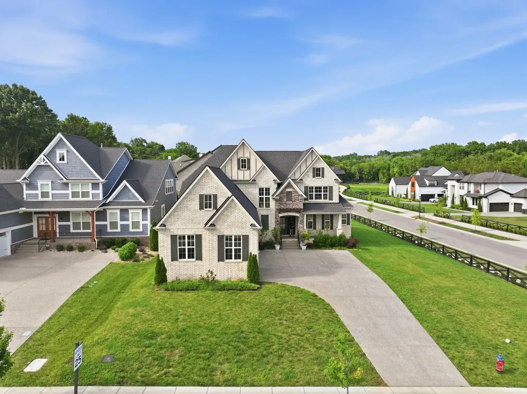2186 Broadway Street Nolensville TN 37135