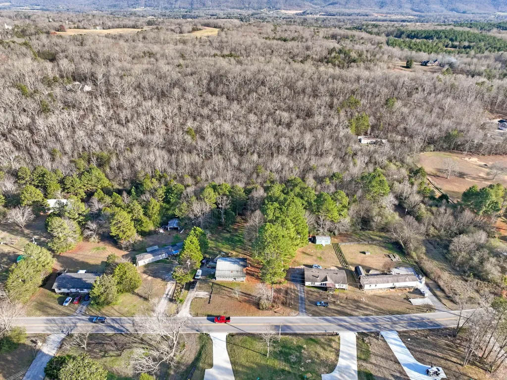10910 Dolly Pond Road Ooltewah TN 37363
