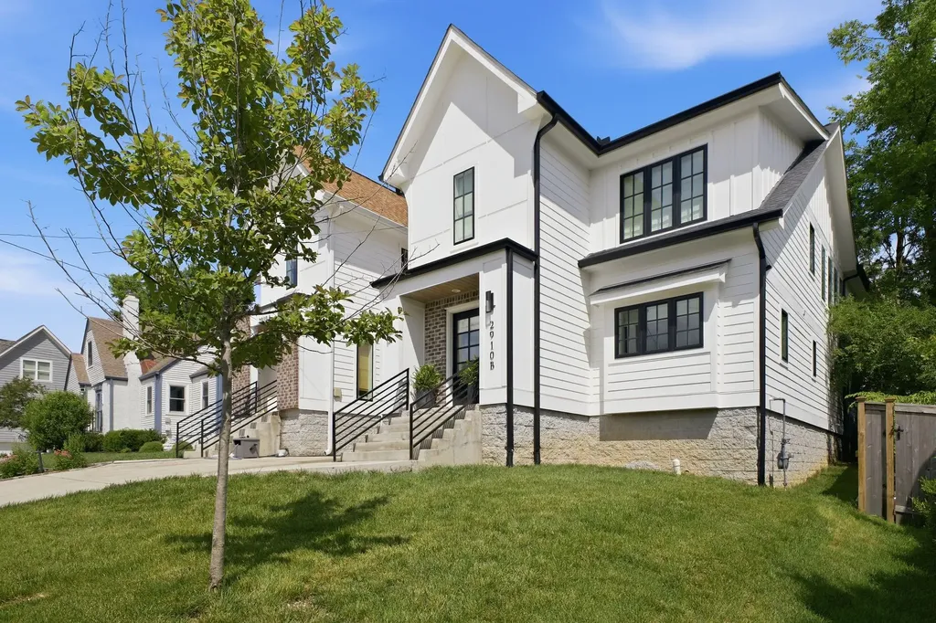 2910B Primrose Circle Nashville TN 37212