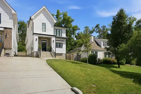 2910B Primrose Circle Nashville TN 37212