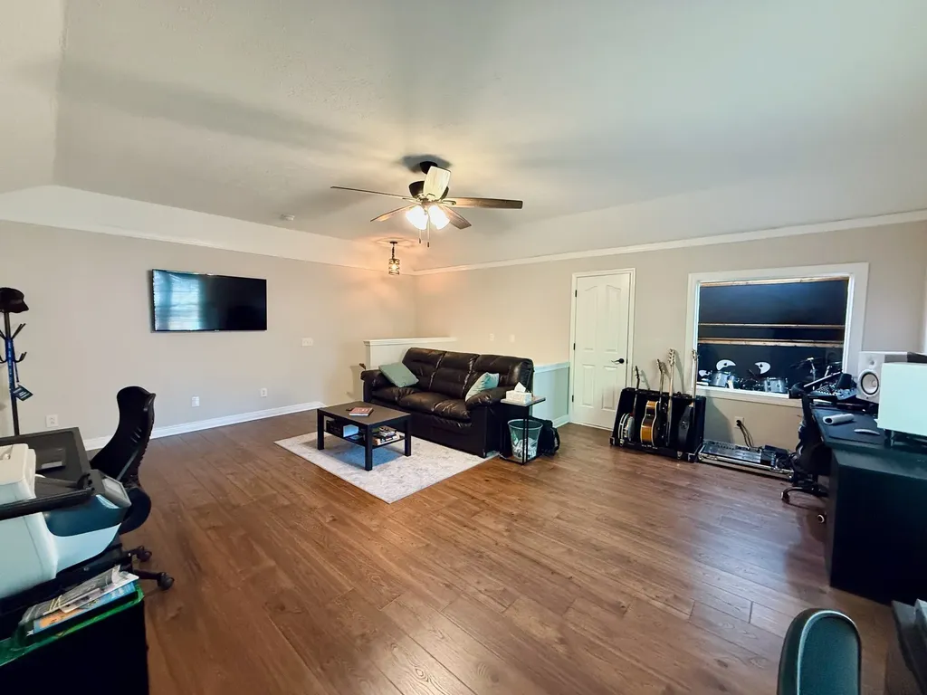 320 Spring Valley Drive Cottontown TN 37048