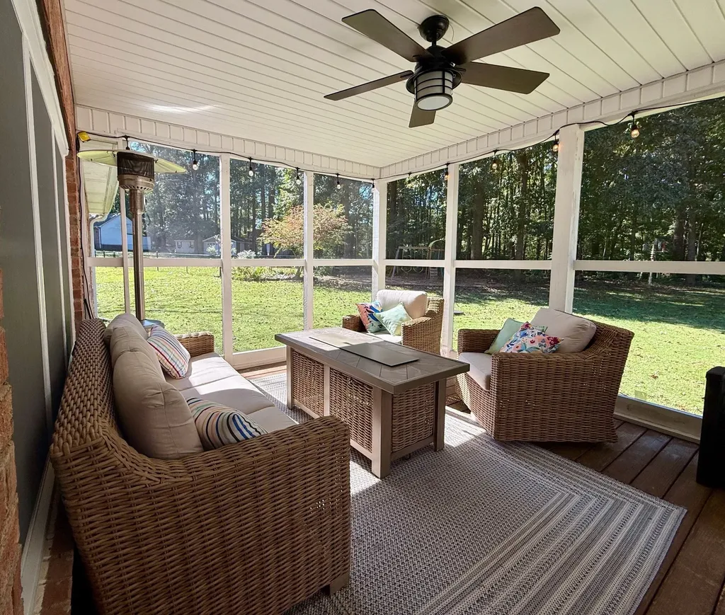 320 Spring Valley Drive Cottontown TN 37048