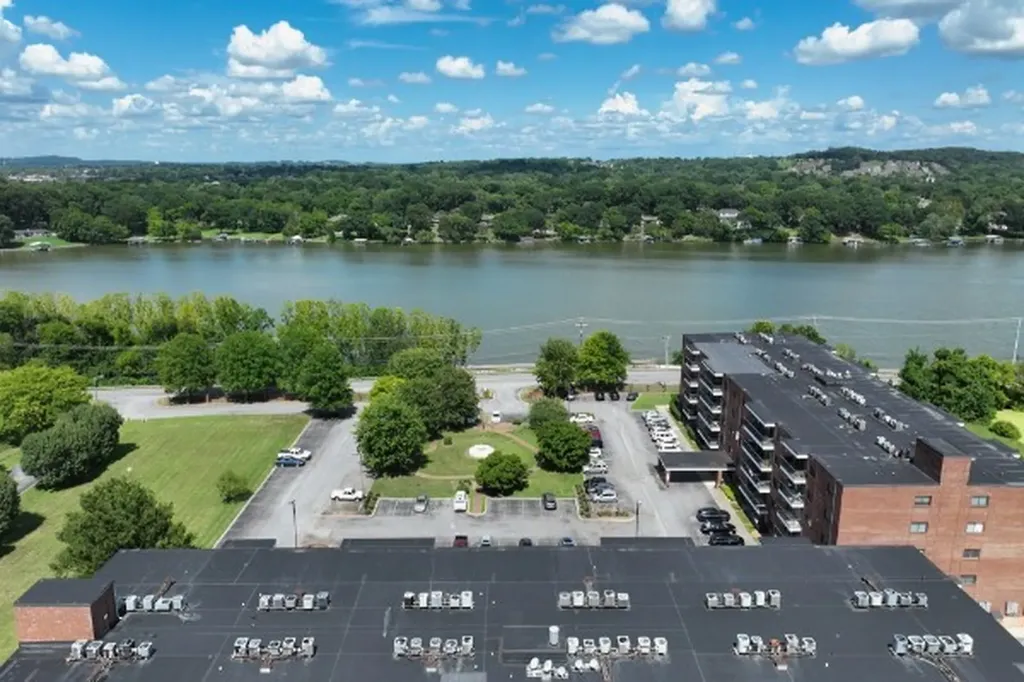 200 Sanders Ferry Road Hendersonville TN 37075