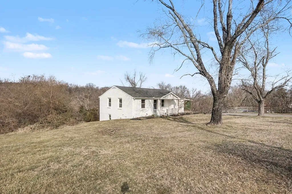 6247 Pettus Road Antioch TN 37013