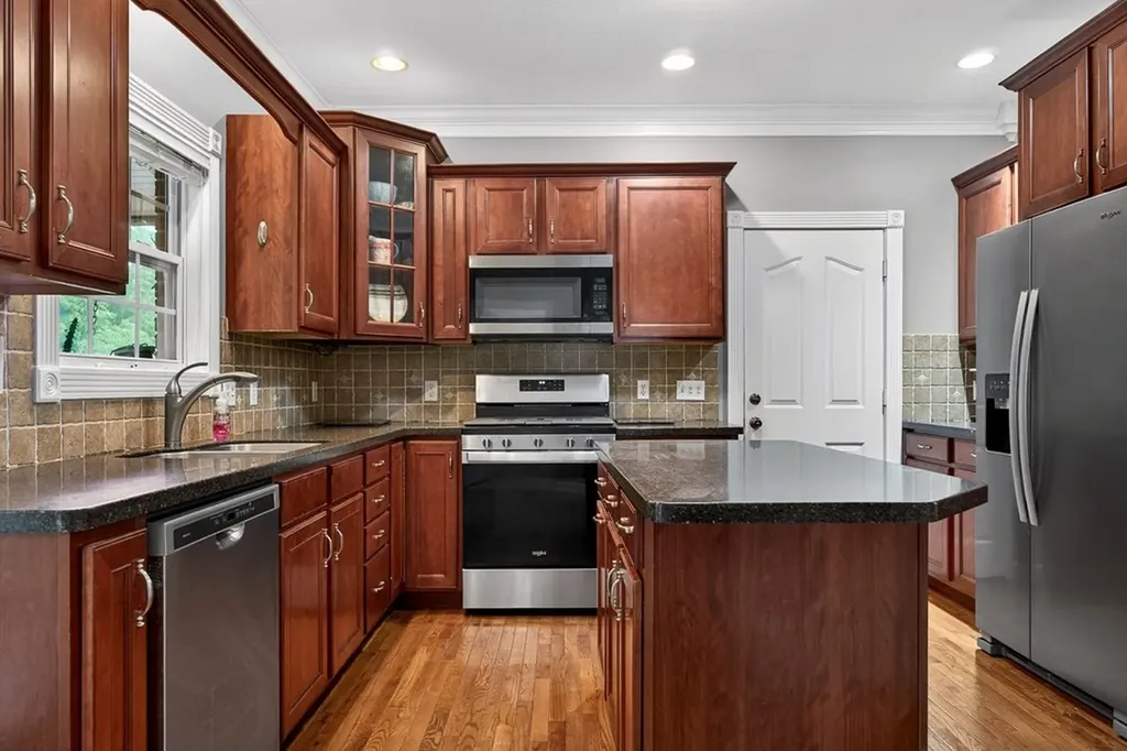 3440 Plantation Drive Cookeville TN 38506