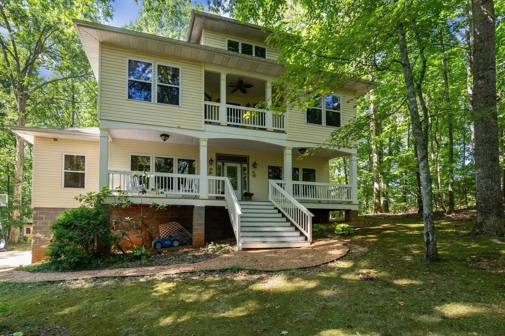 2504 Bearwallow Road Ashland City TN 37015