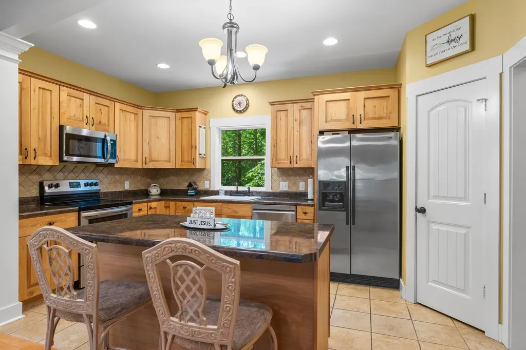 2504 Bearwallow Road Ashland City TN 37015