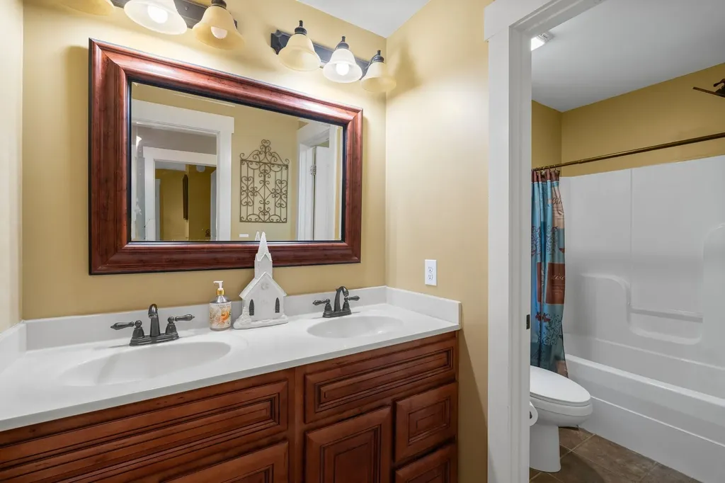 2504 Bearwallow Road Ashland City TN 37015