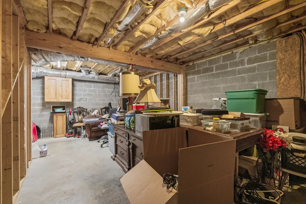 2504 Bearwallow Road Ashland City TN 37015