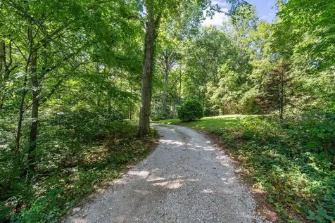 2504 Bearwallow Road Ashland City TN 37015