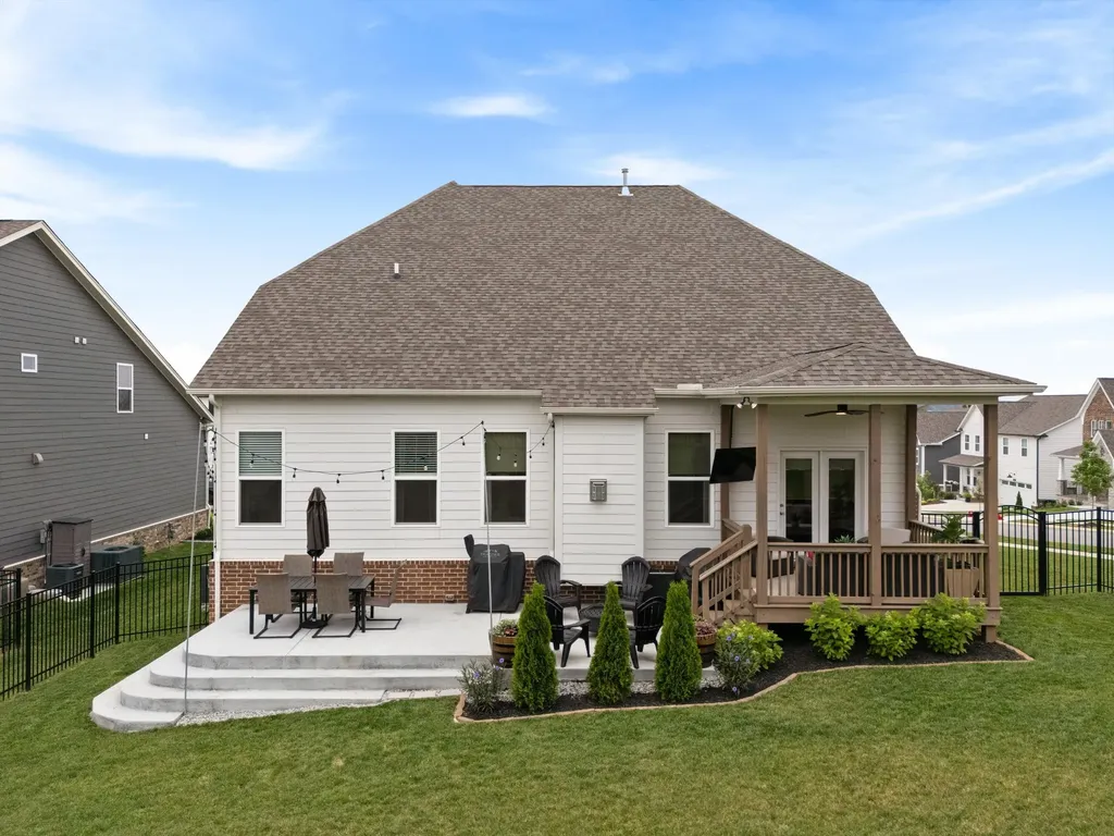 216 John T Alexander Boulevard Hendersonville TN 37075