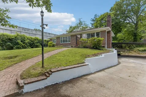 4411 Brush Hill Road Nashville TN 37216