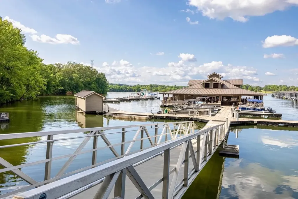 592 River Watch Way Winchester TN 37398