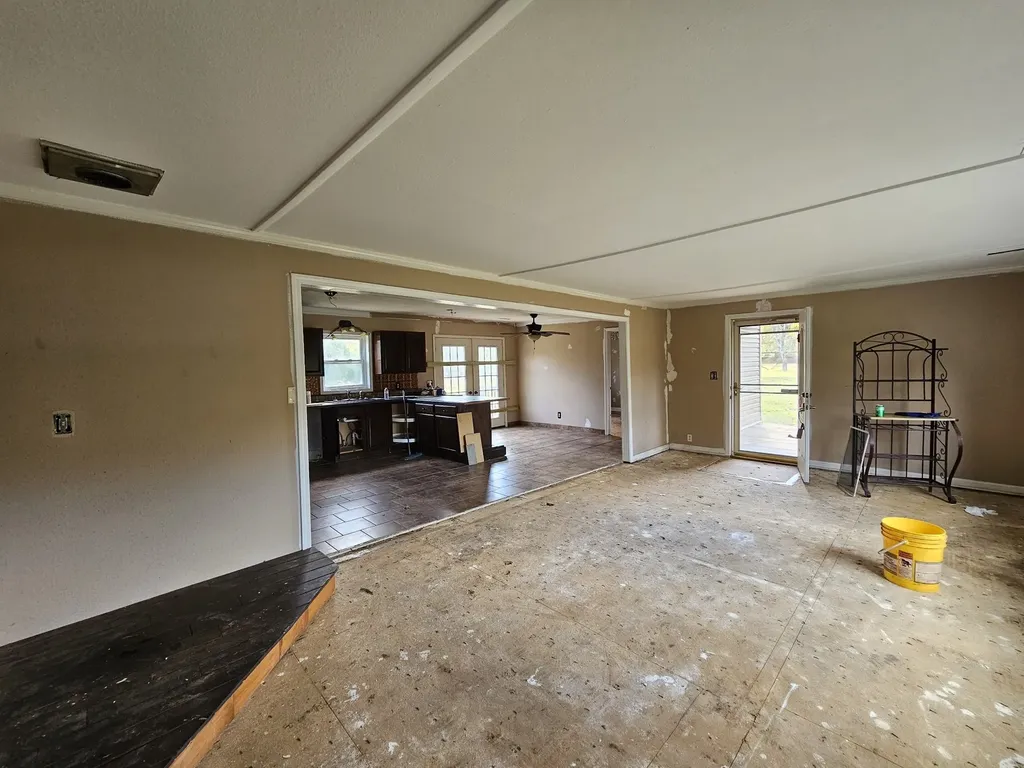 2305 Highway 46 Indian Mound TN 37079