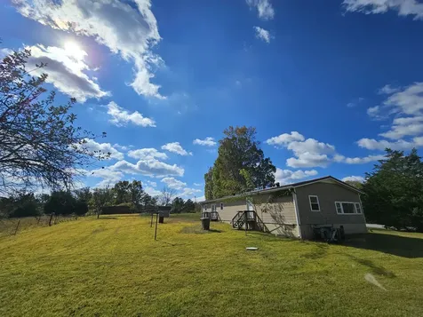 2305 Highway 46 Indian Mound TN 37079