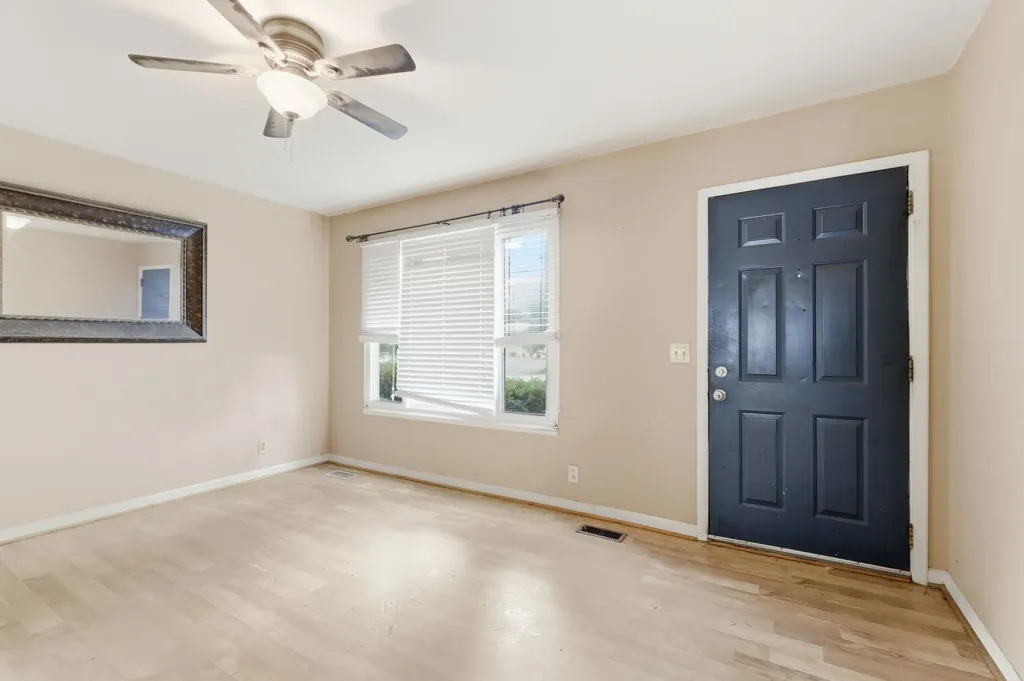 373 Bart Drive Antioch TN 37013